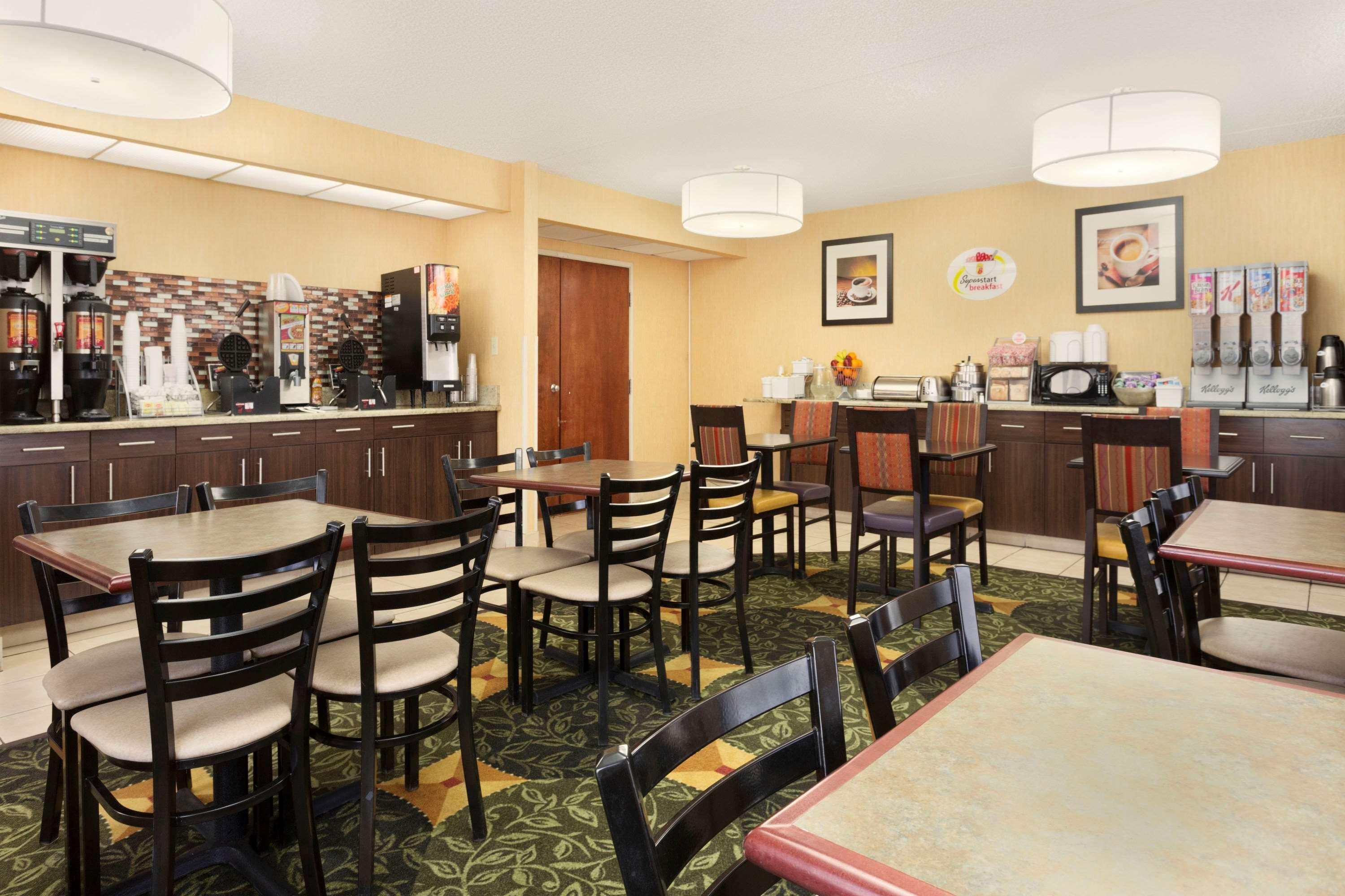 Super 8 By Wyndham Westminster Denver North Bagian luar foto