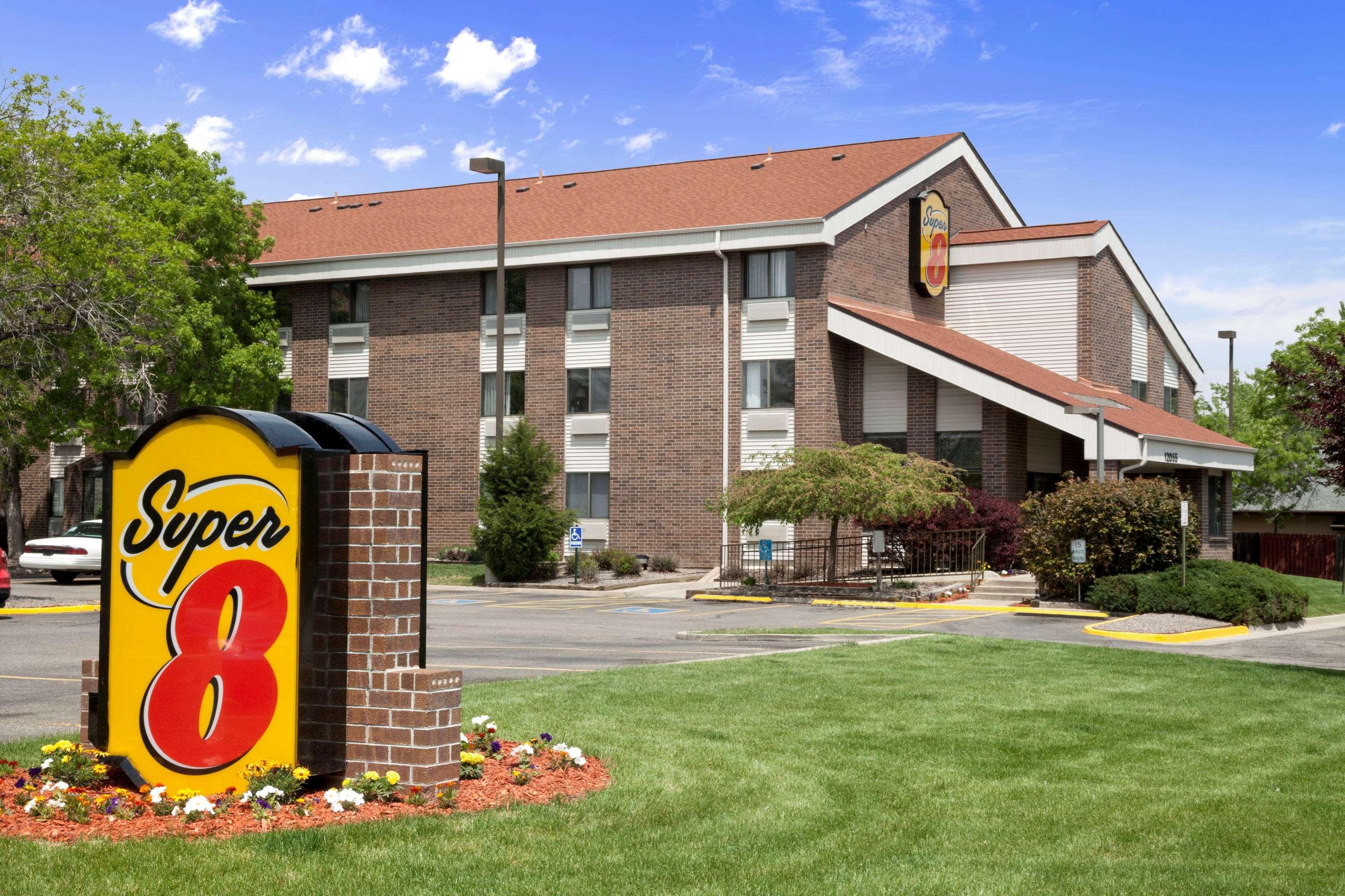 Super 8 By Wyndham Westminster Denver North Bagian luar foto